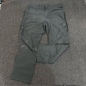 KUIU Pants Mens 38x32 Grey Kutana Stretch Woven Hunting Abrasion Resistant